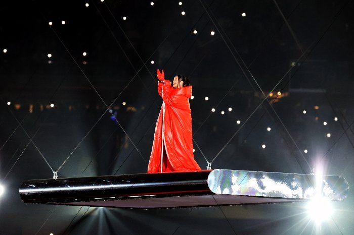rihanna-2