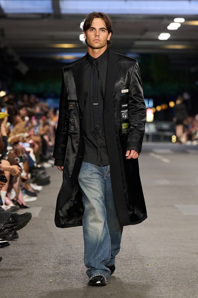 Look 21 SS27.
