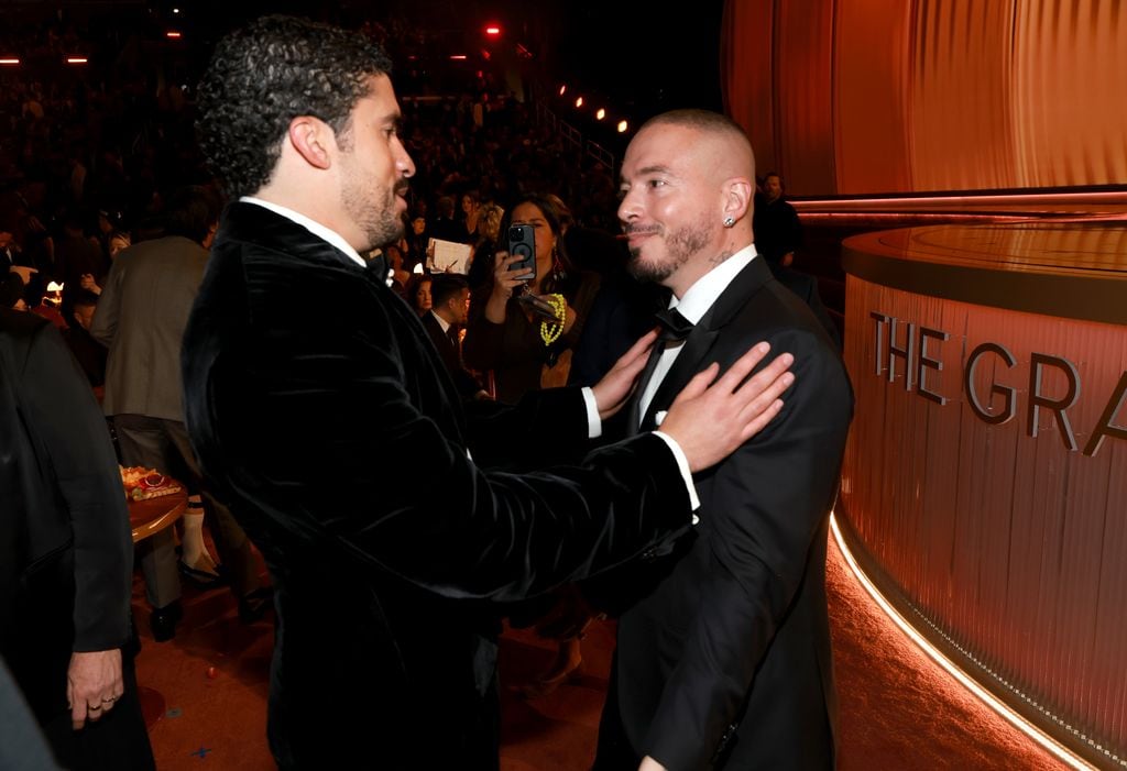 Bad Bunny y J Balvin en los Grammy 2026