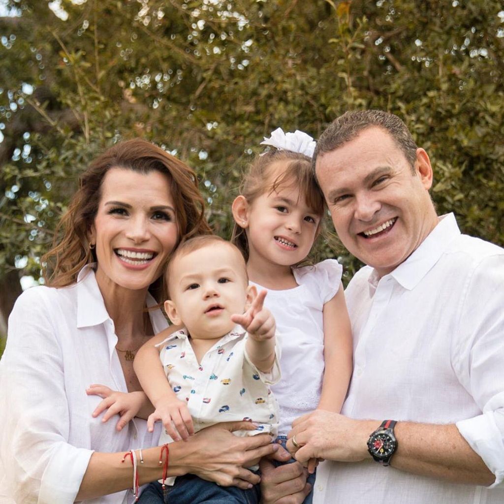 Alan Tacher y su familia
