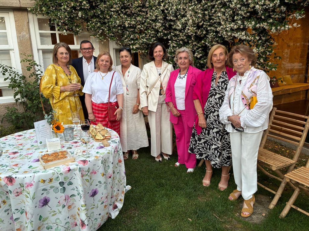 Tras la charla, se sirvió un cóctel en los jardines