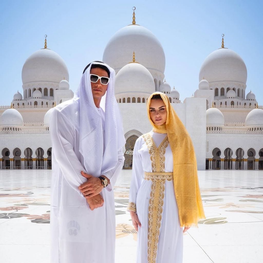Sammis Reyes y Emilia Dides están de vacaciones en Emiratos Árabes Unidos
