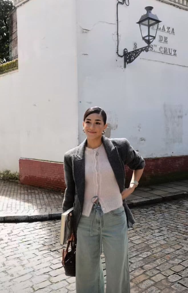 La influencer le mostró a su prometido los rincones más bellos de Sevila.