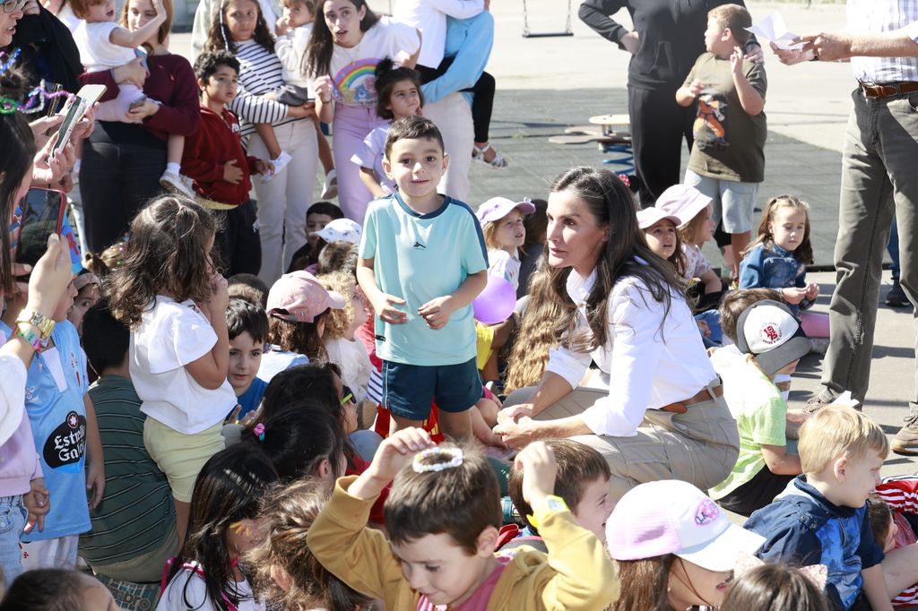 Los reyes Felipe y Letizia en Ourense para comprobar las zonas afectadas por los incendios forestales del verano de 2025