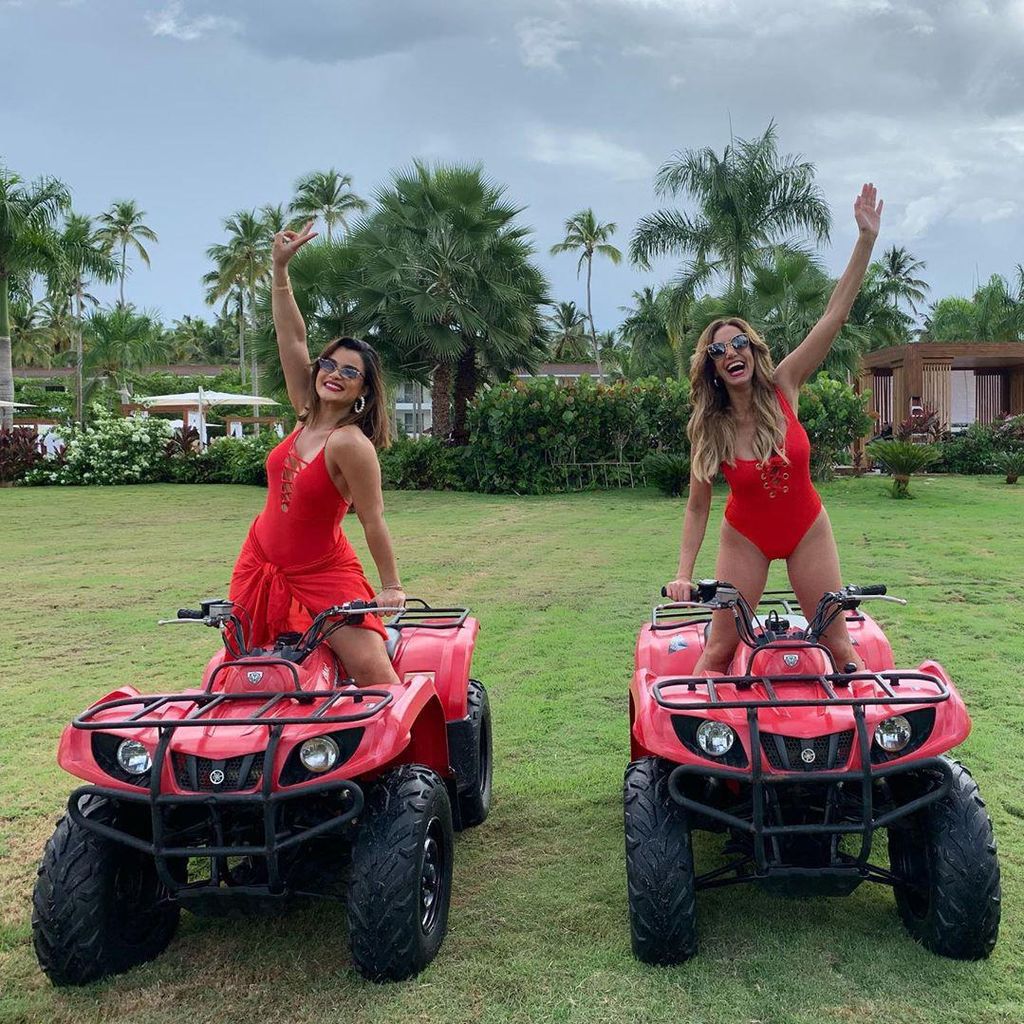Clarissa Molina y Lili Estefan