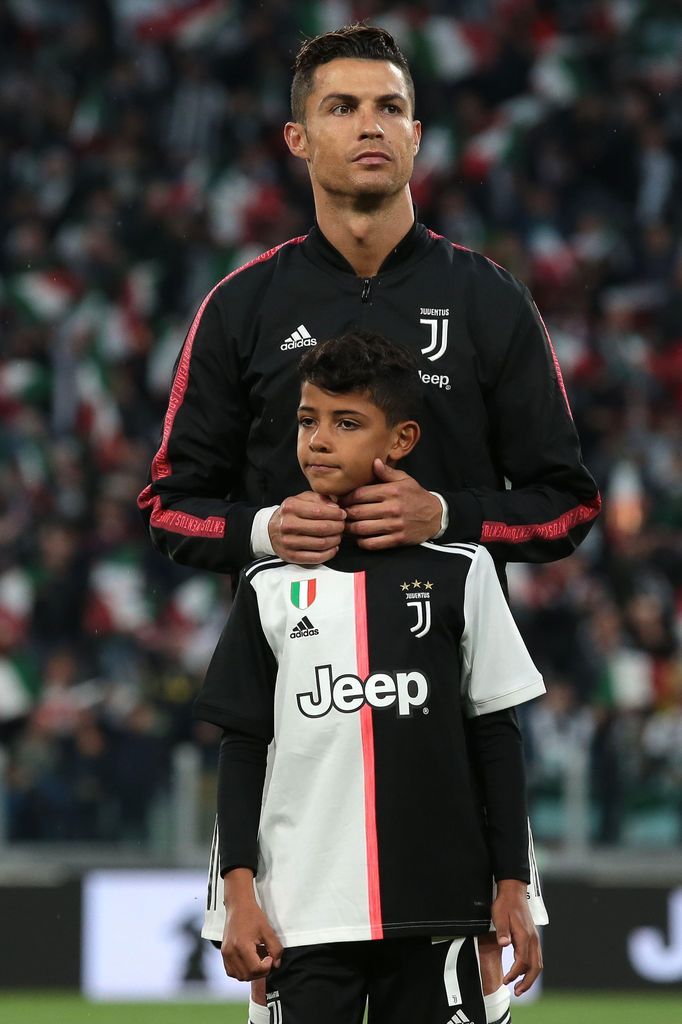 Desde muy pequeño, Cristiano Ronaldo Jr. sigue los pasos de su padre 