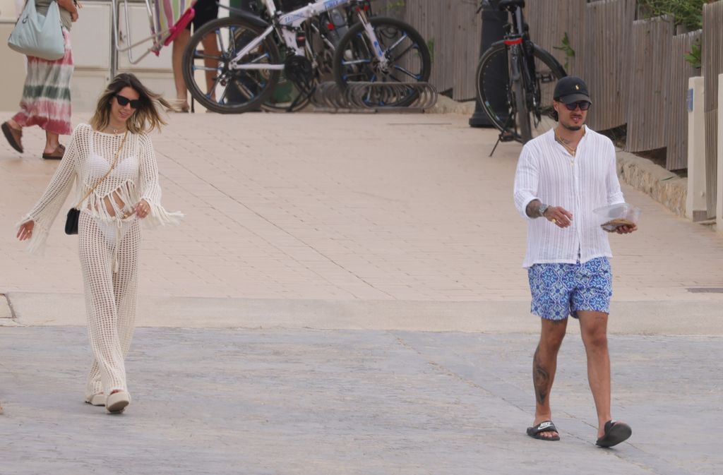 Alejandra Rubio y Carlo Costanzia en Ibiza en 2024