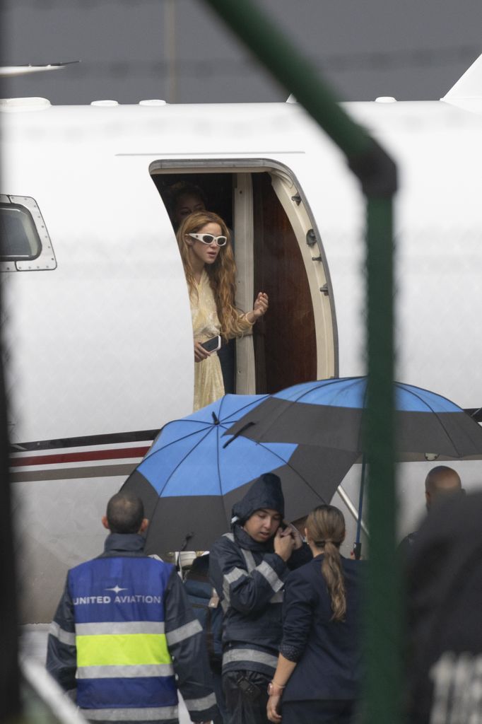 Shakira llegó a Madrid horas después de reencontrarse con Piqué en Barcelona.