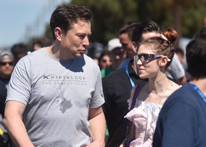 Elon Musk y Grimes