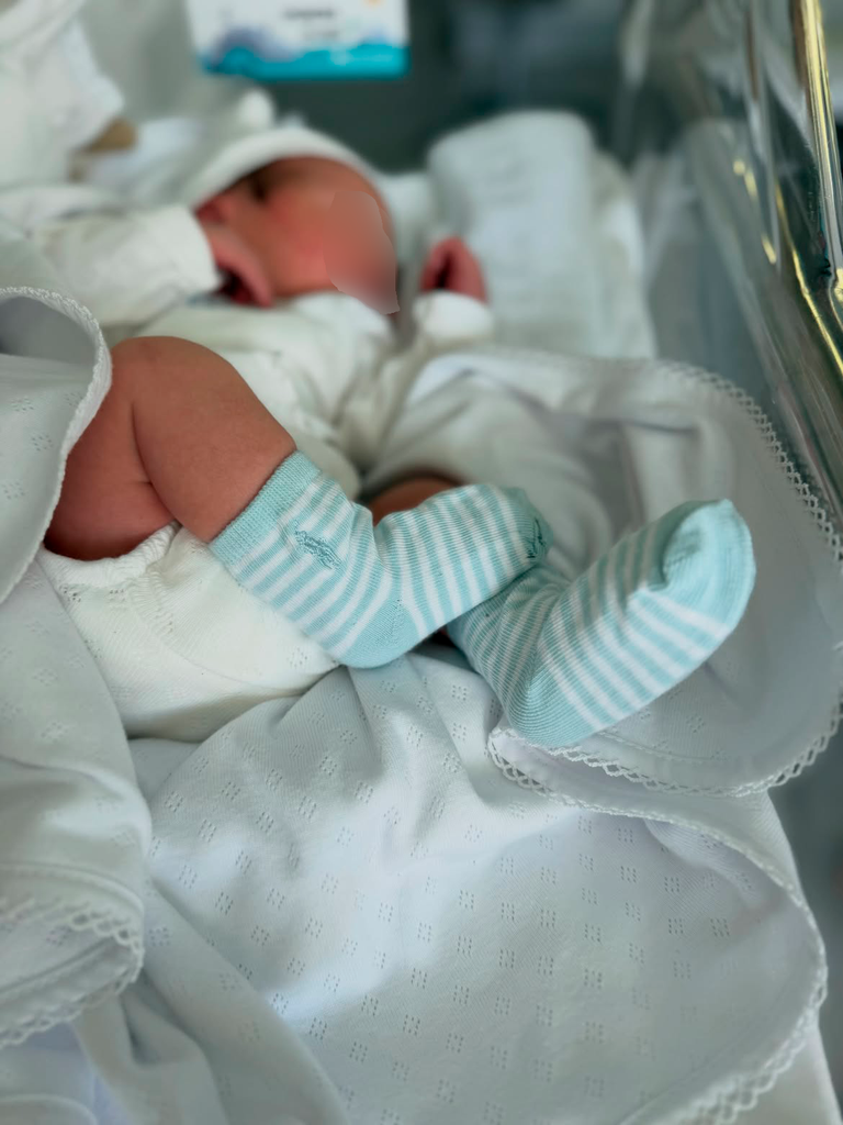 El pequeño va a cumplir un mes de vida
