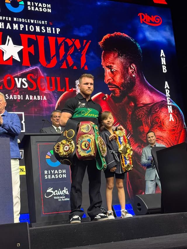 El 'Canelo' Álvarez ha encontrado en su hija Marifer a su mejor porrista