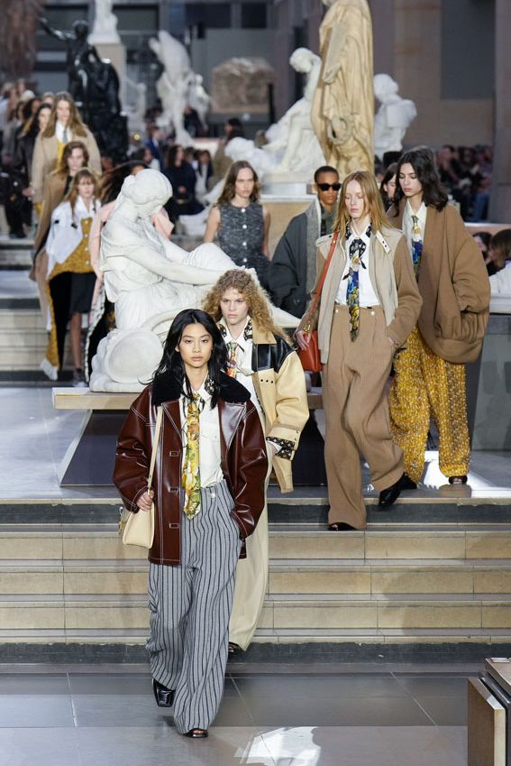 vuitton f22 04820220307048