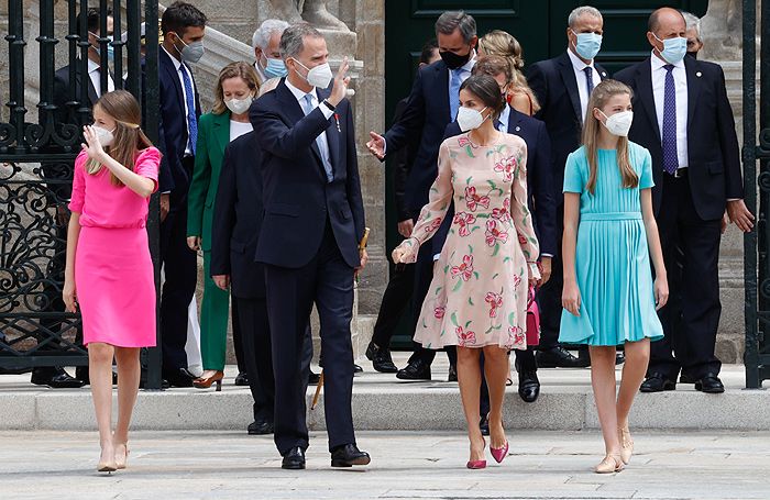 Reyes de España con sus hijas