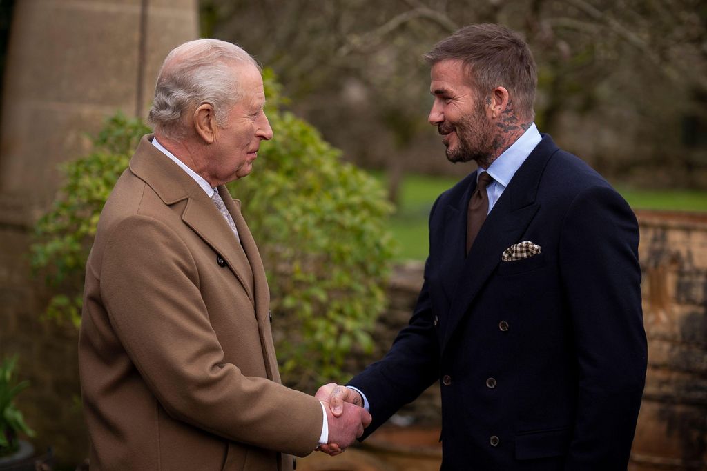 El rey Carlos III y Sir David Beckham en un encuentro en Highgrove, Gloucestershire, en marzo 2026.