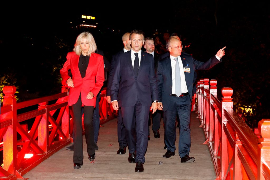 Emmanuel Macron y Brigitte Macron en Hanoi