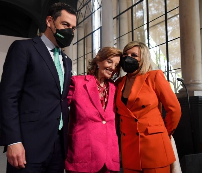 María Teresa Campos se apoya en su hija Terelu 