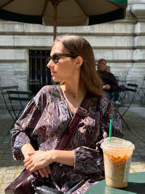 Emma, hija de Helena Resano, cumple 24 años