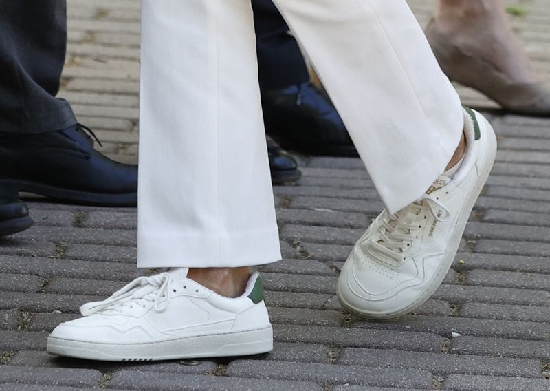 Reina Letizia: entrevistamos a Ohne Project, su nueva firma de zapatillas veganas y barefoot