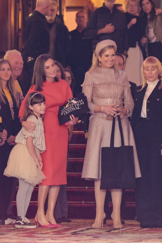Reina Letizia reina Máxima 