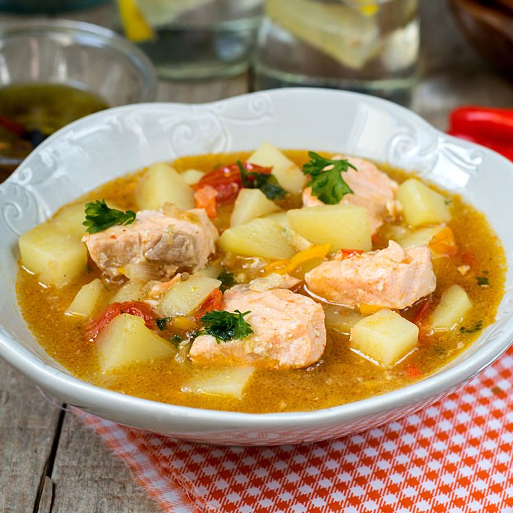 Marmitako de salmón. 