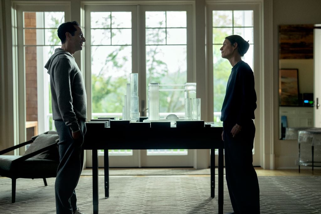 Aggie y Nile comienzan un peligroso juego del gato y el ratón