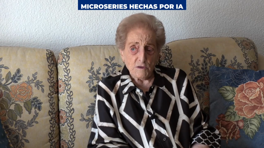 Carmen, la abuela de Isabel Jiménez, en 'Informativos Telecinco'
