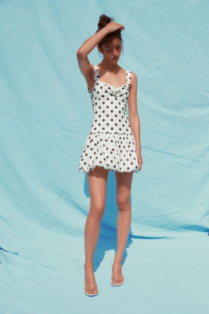 Minivestido de lunares de Zara