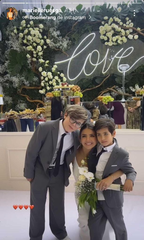 Michelle Renaud con sus hijos