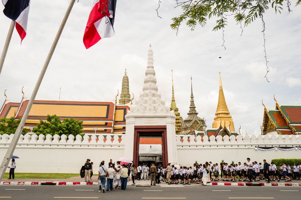 El Grand Palace en Bangkok, tras el anuncio de la muerte de la princesa Bajrakitiyabha Mahidol