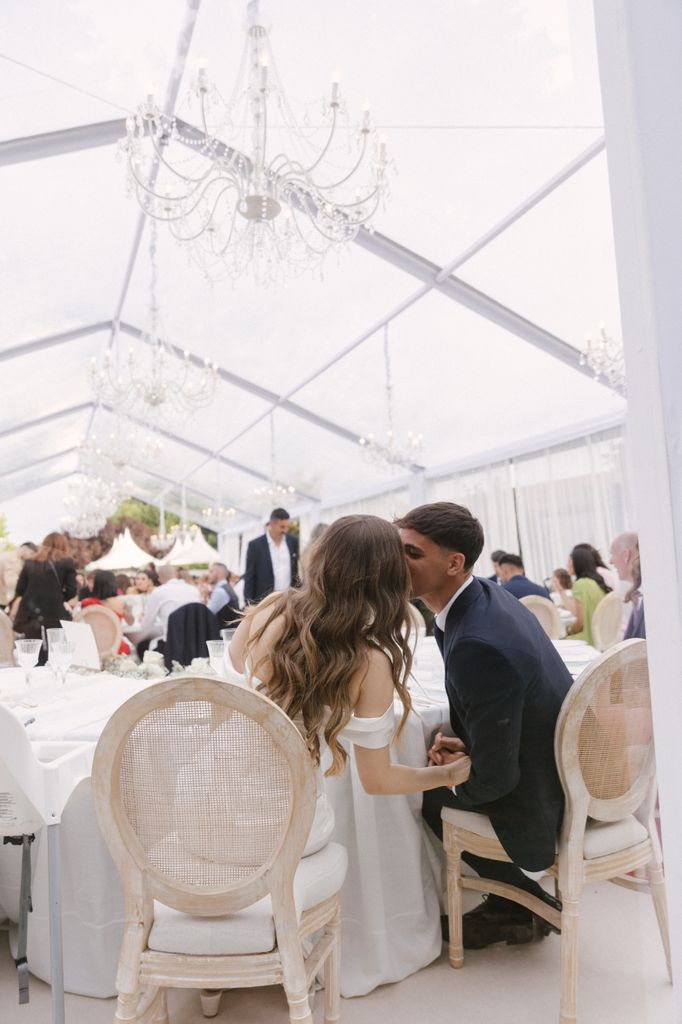 Carla y el futbolista Gabri Veiga el día de su boda