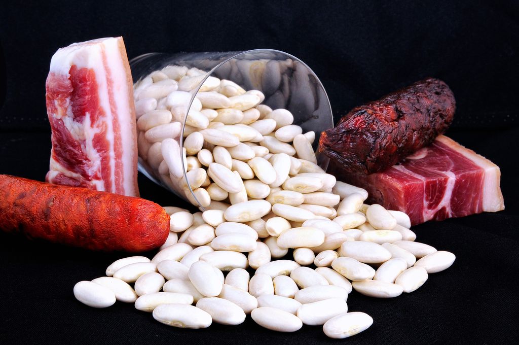 Parece una obviedad, pero no lo es tanto: usa siempre ingredientes de máxima calidad para obtener un pote asturiano de 10.