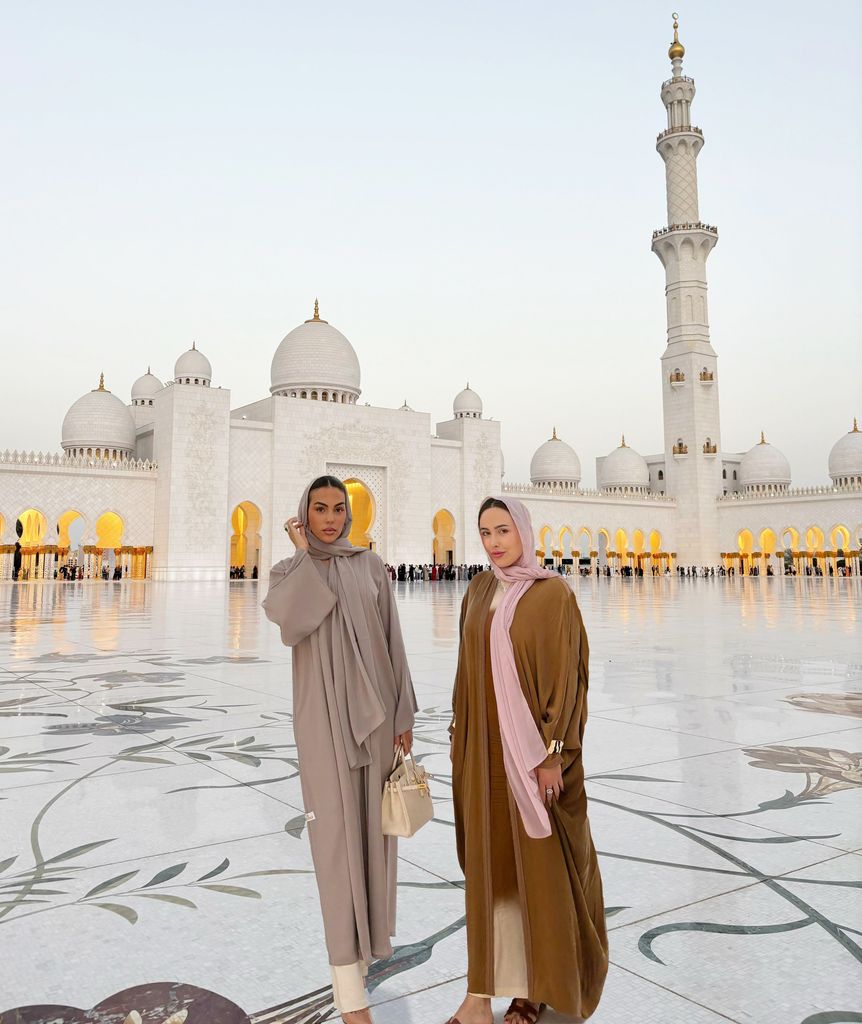 Georgina e Ivana Rodríguez en Abu Dabi