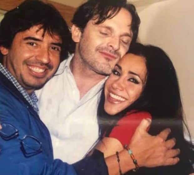 Miguel Bosé, Memo del Bosque y Mónica Noguera