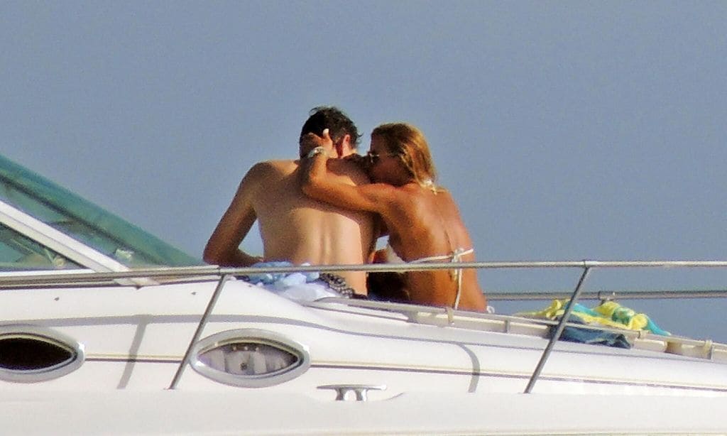 Iker Casillas HOLA 4075