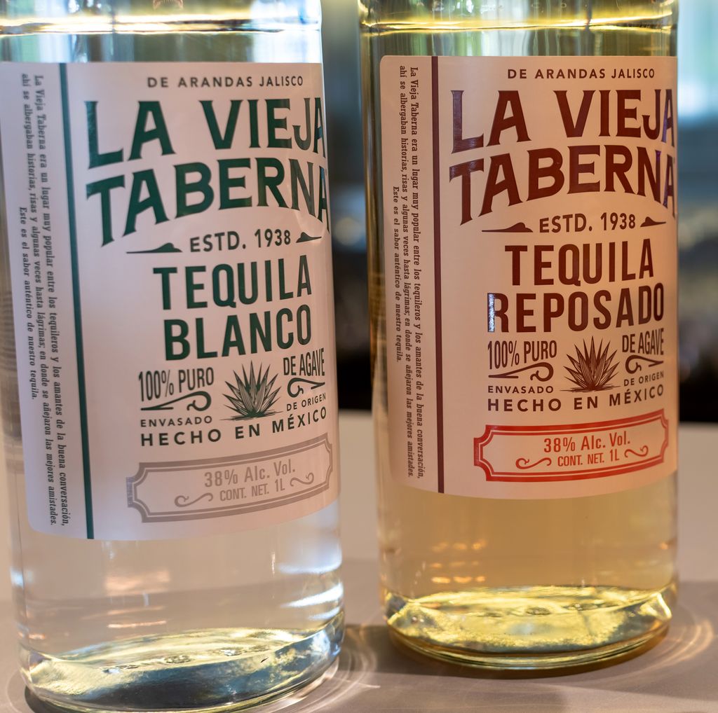 Dentro de los distintos tipos de tequila encontramos categorías como el blanco o el reposado.