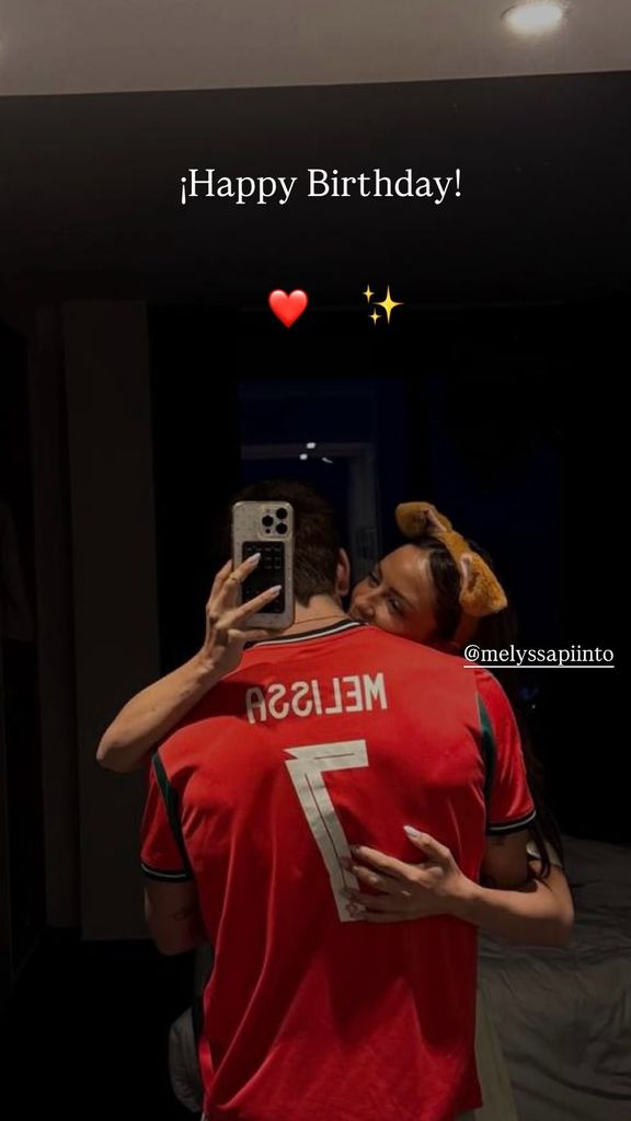 Mario Casas felicita a Melyssa Pinto por su cumpleaños