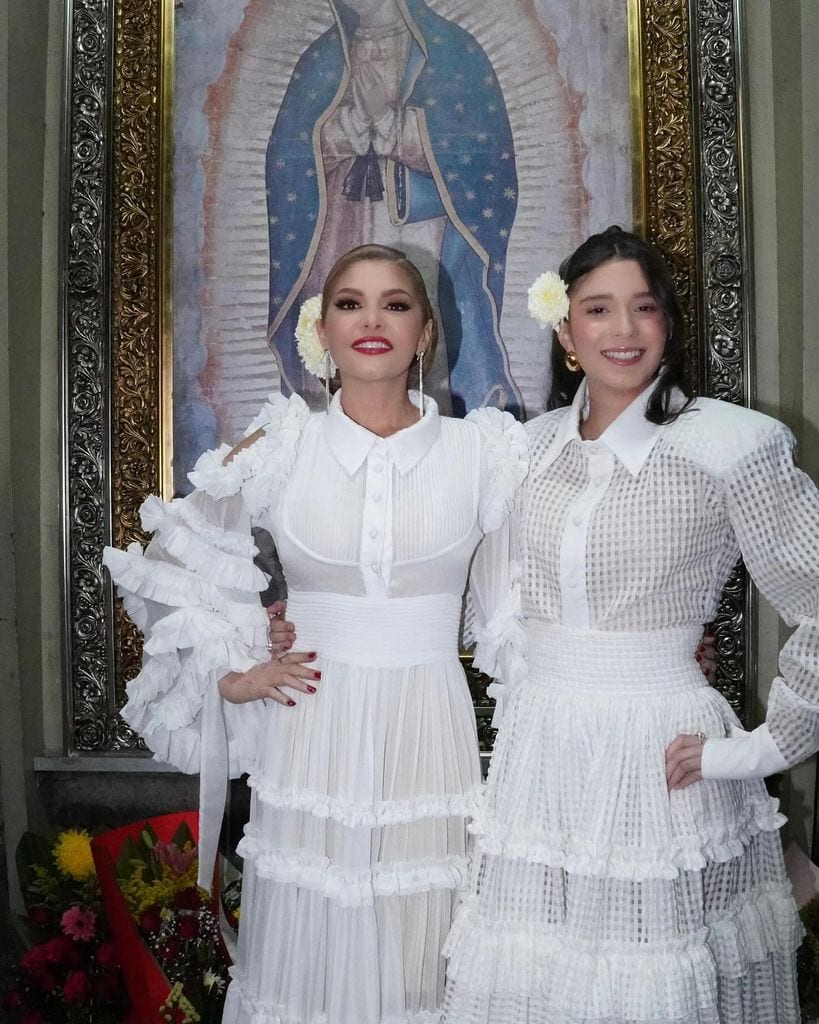 Itatí Cantoral y su hija María Itatí