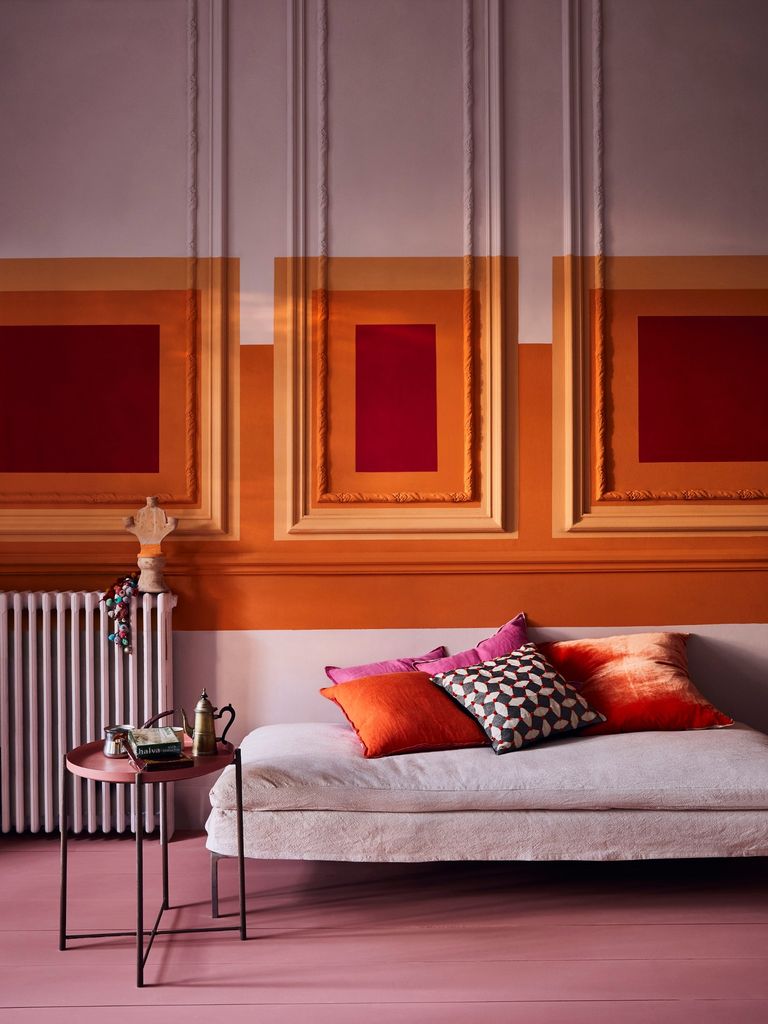 Paredes decoradas con madera y pintura
