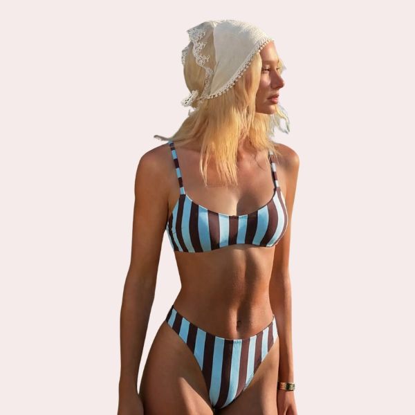 El bikini de rayas 'low cost' más viral