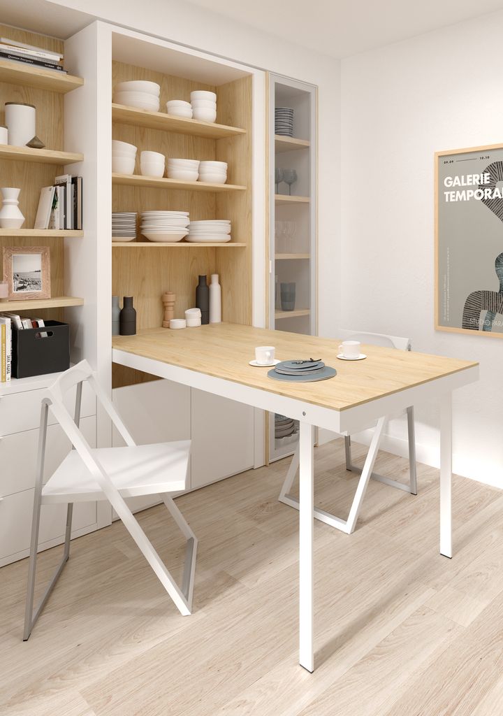 Comedor con mesa abatible. 