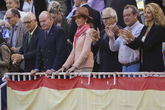 Don Juan Carlos y la infanta Elena