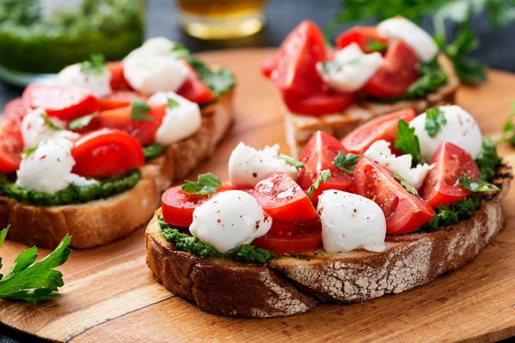 tostas-caprese