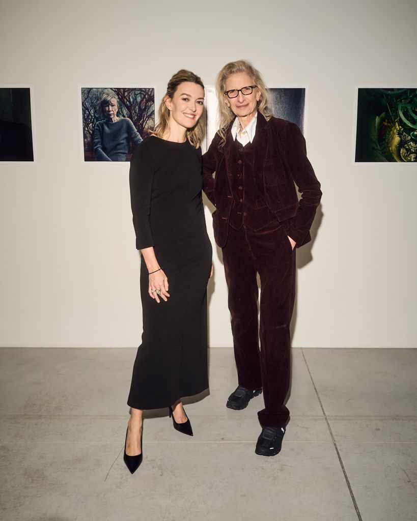 Marta Ortega Pérez, presidenta de la Fundación MOP, y la fotógrafa Annie Leibovitz