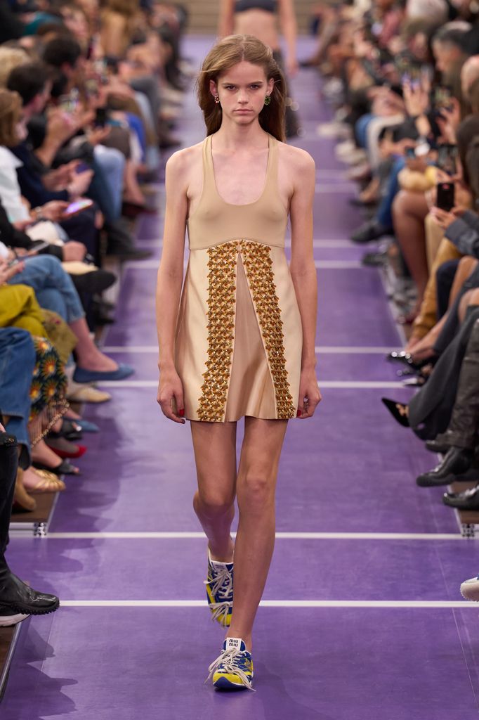 Paris Fashion Week: Miu Miu Primavera Verano 2027