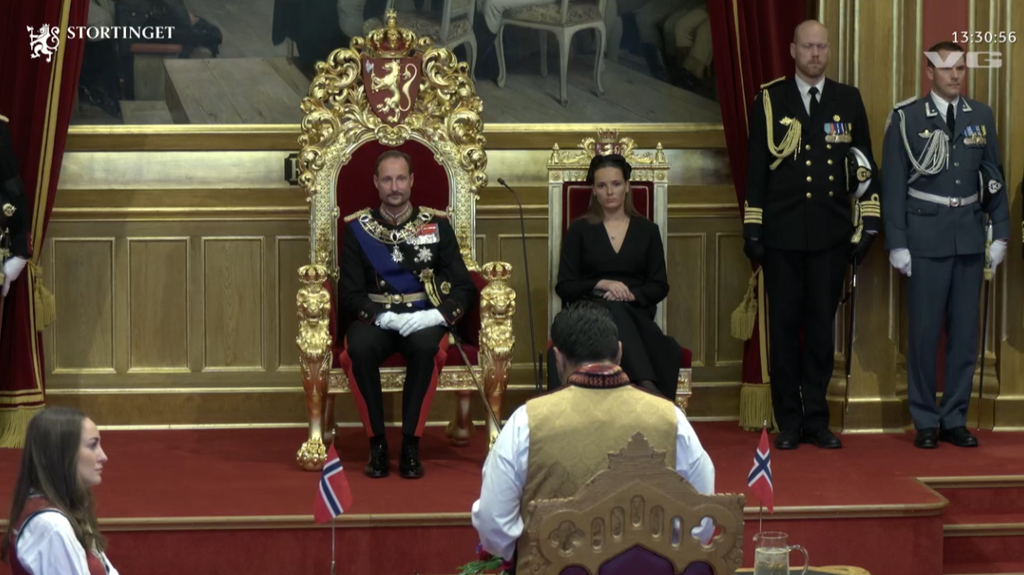 Apertura del Parlamento: comienza el reinado de Haakon VIII