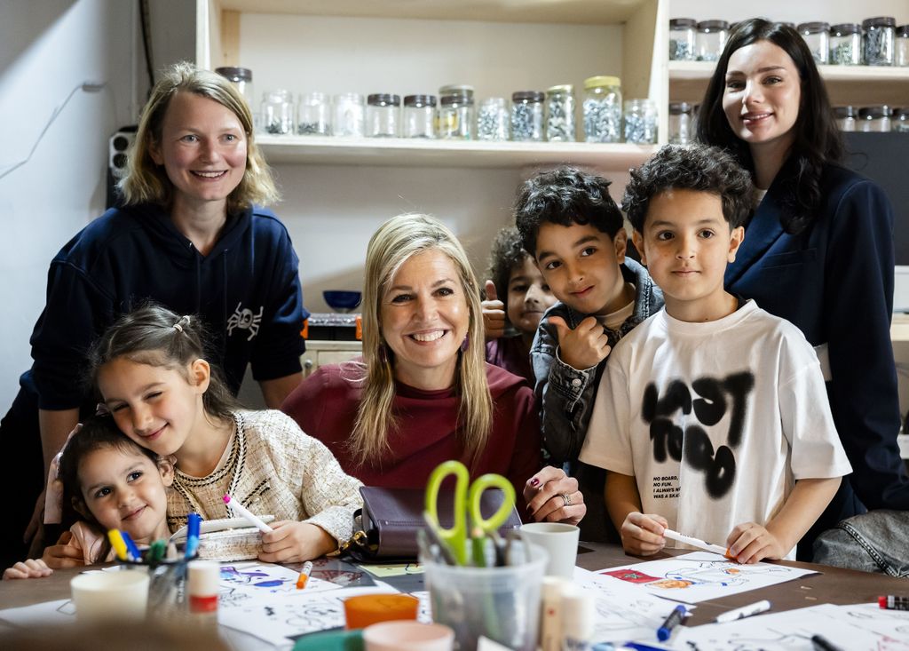 La reina Máxima, rodeada de niños, en uno de sus actos más especiales
