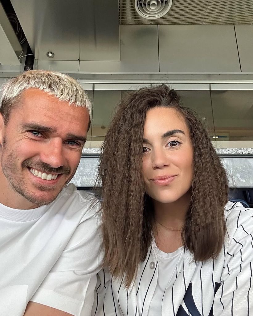 Griezmann y su mujer