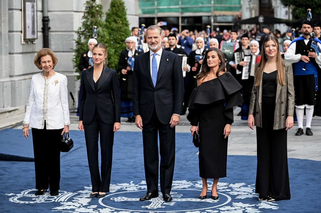 Felipe VI de España y la reina Sofía de España.
