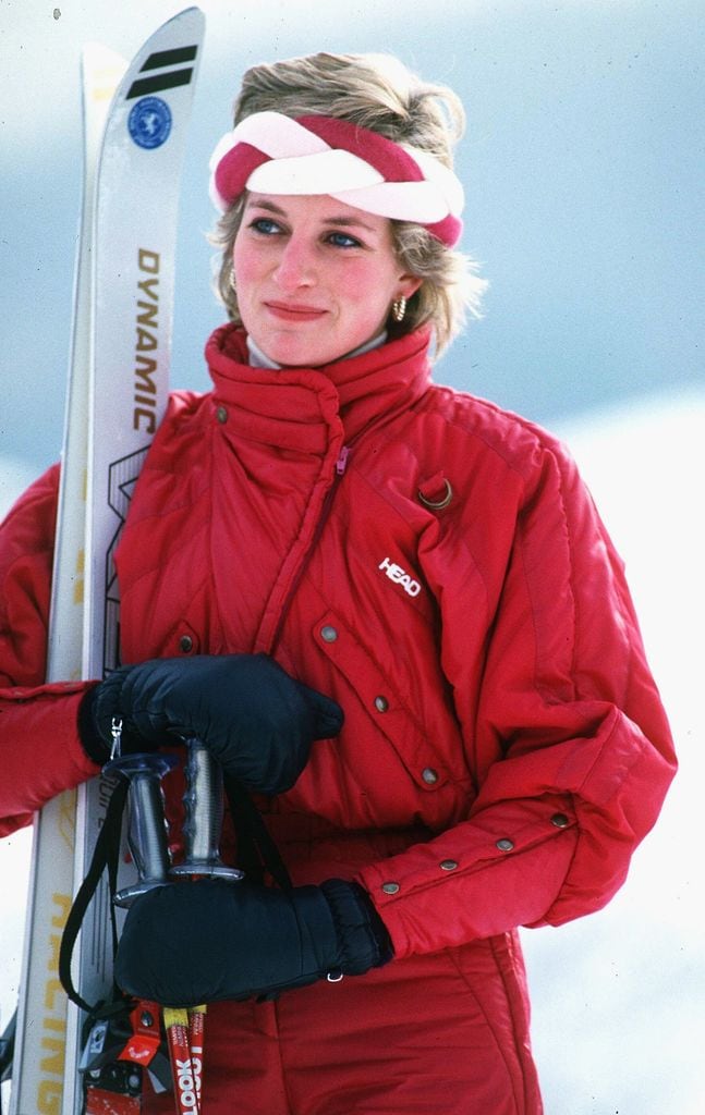 Un traje de tres piezas Escada perteneciente a Diana, Princesa de Gale
