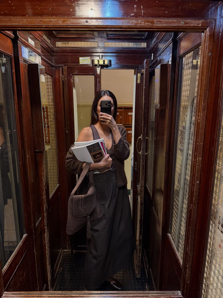 Sassa de Osma, de regreso en Madrid para la vuelta al trabajo tras las vacaciones de verano (7 de septiembre de 2026)